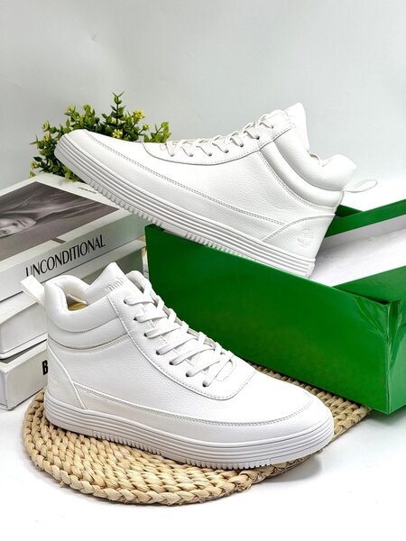 TIMBERLAND ALL WHITE