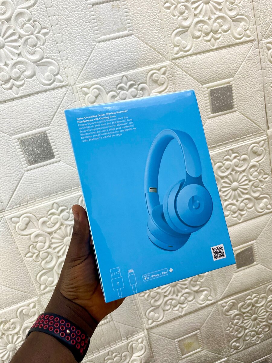 Beats Solo Pro