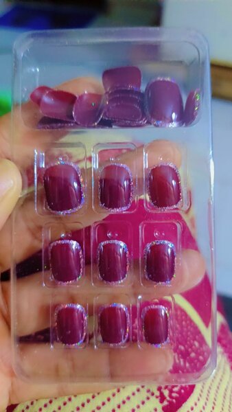 Ongles Artificiels Élegants