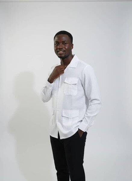 Chemise blanche élégante homme