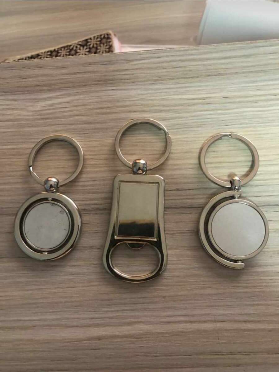 Metal keyrings