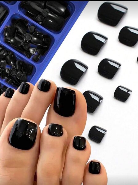 Ongles Faux Pieds Noir