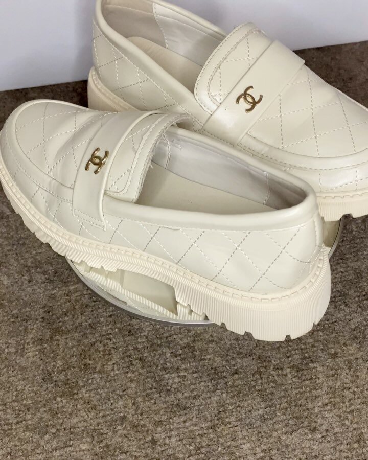 CHANNEL WOMENS LOAFERS 