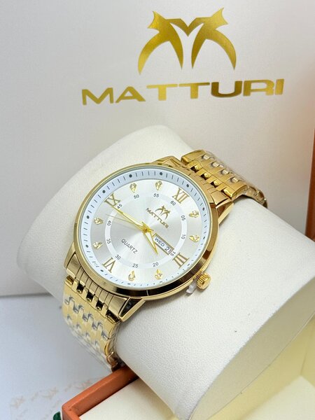 Montre homme MATTURI en or
