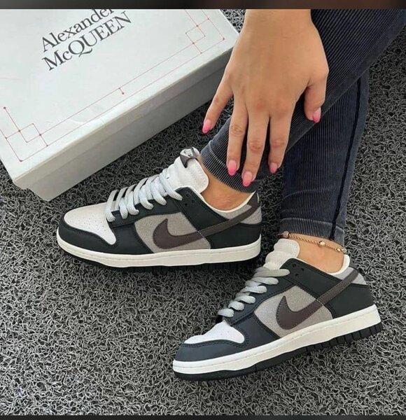 Baskets basses élégantes