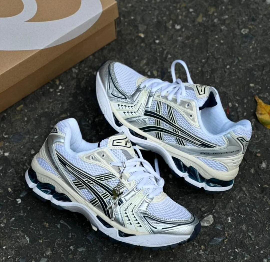 Chaussures de course confortables Asics