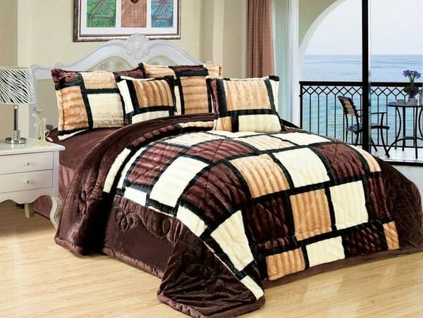 Set for bedroom: blanket + pillowcases, fleece, color brown