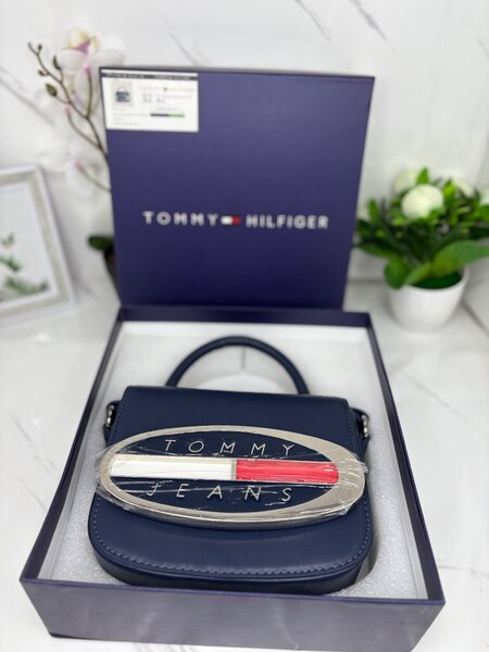 Sac à main Tommy Hilfiger