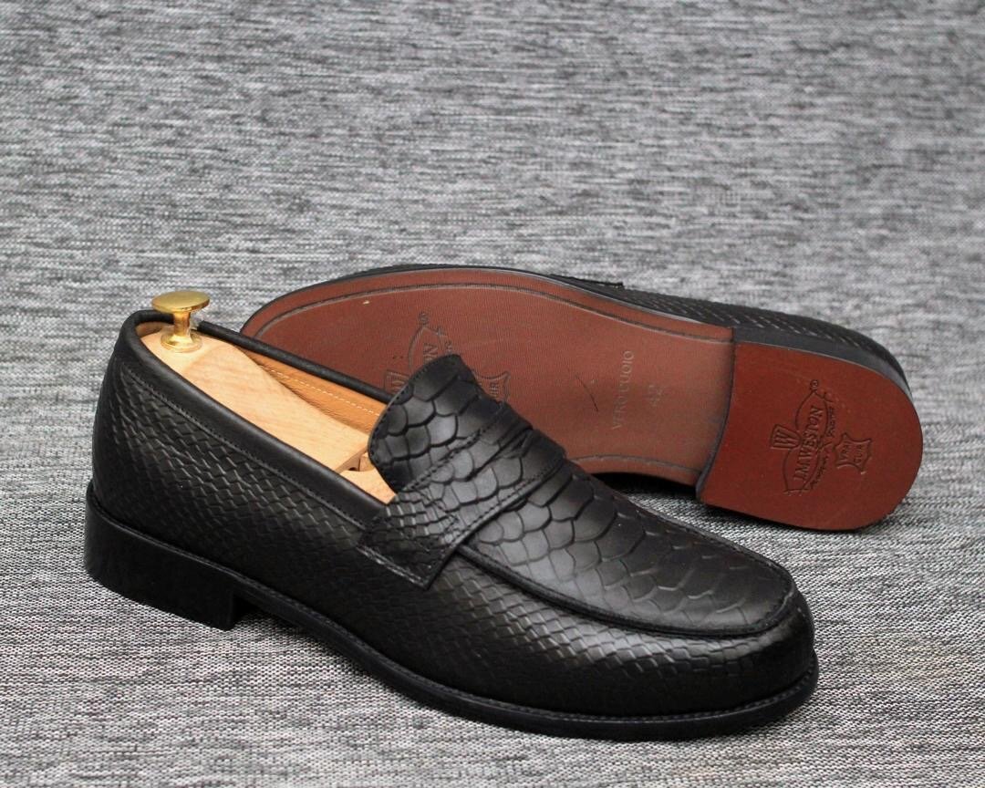 Mocassins cuir élégants homme