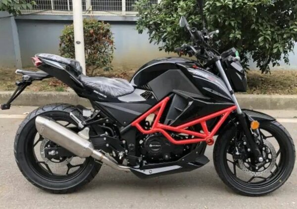 Moto sportive élégante