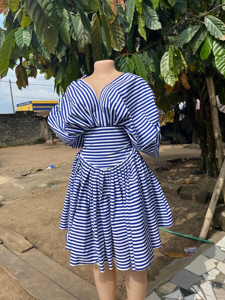 Robe évasée rayée chic