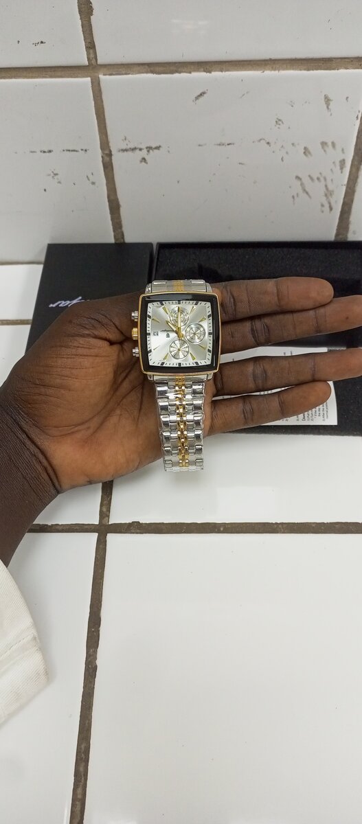 Montre poedagar pour Homme