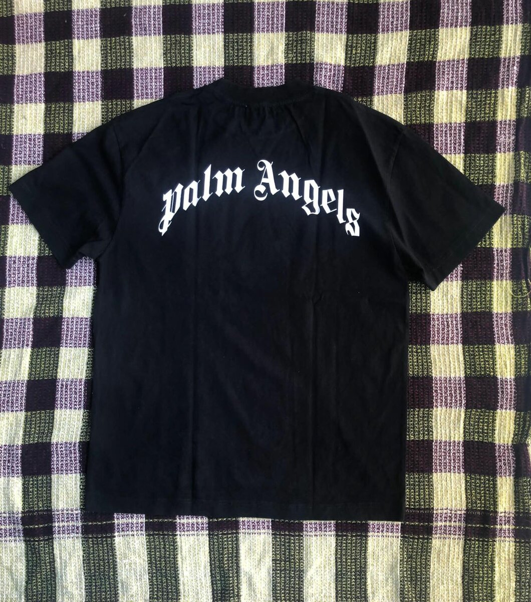 T-shirt tendance et de marque