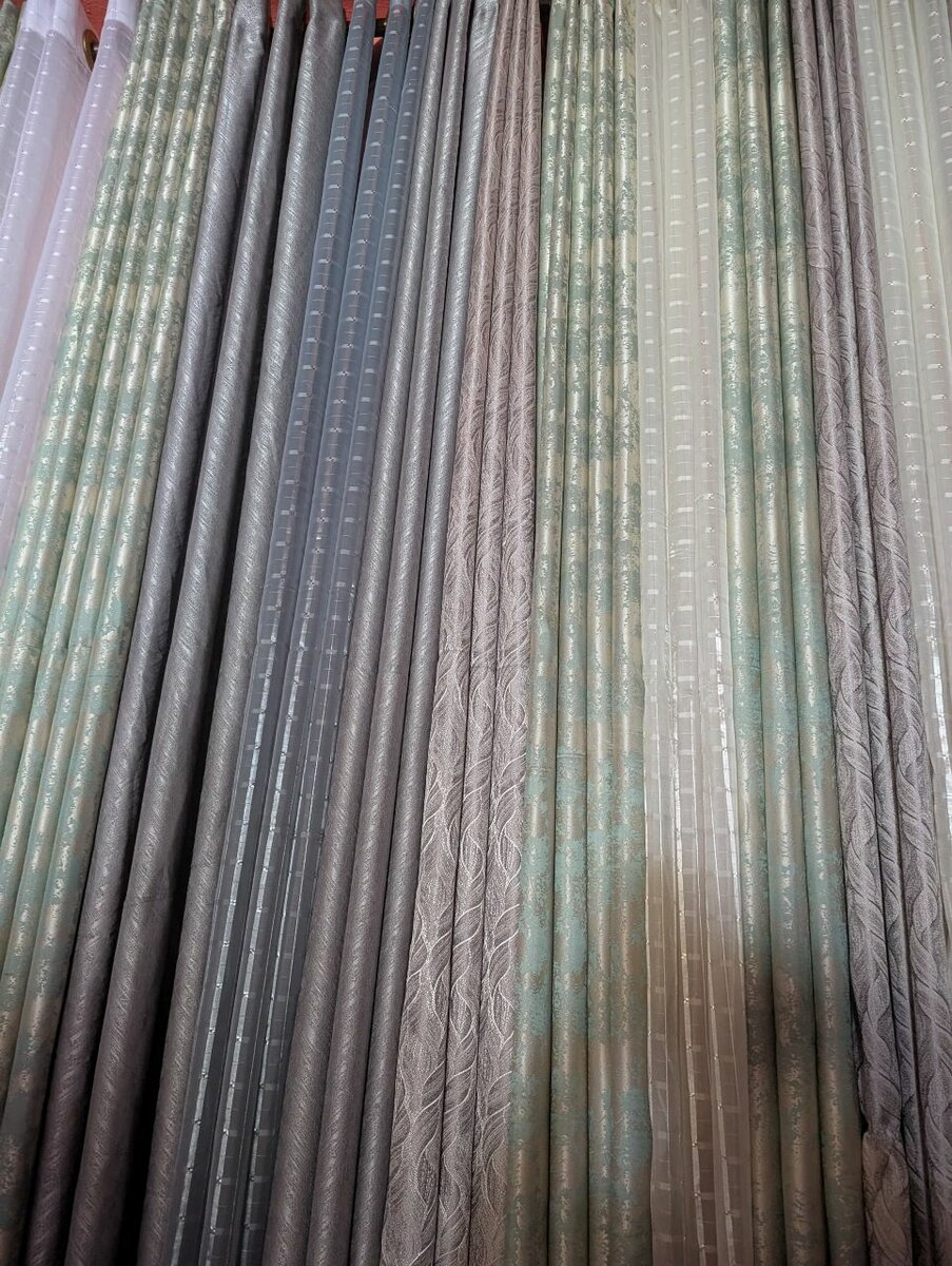 Set of 3 thick material curtains