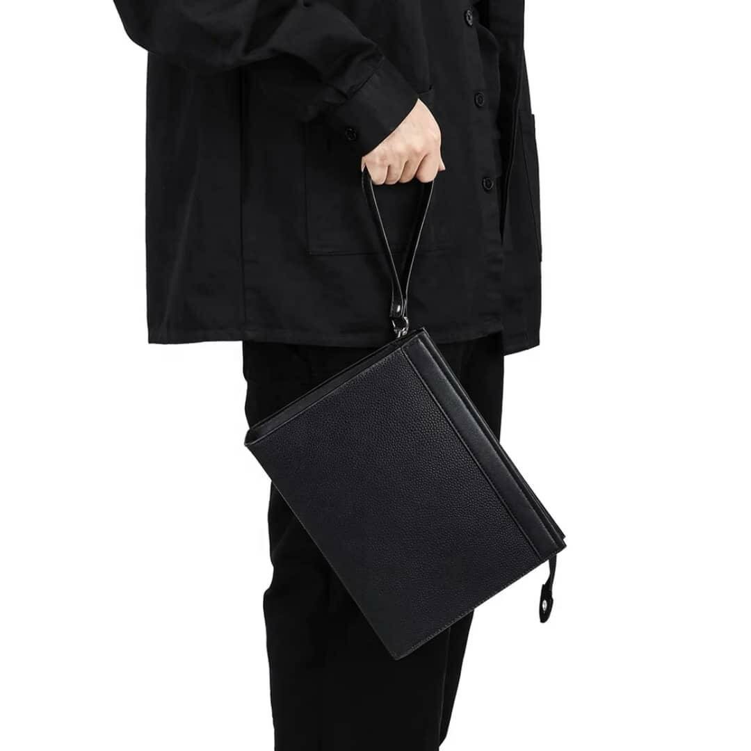 Pochette en cuir élégante