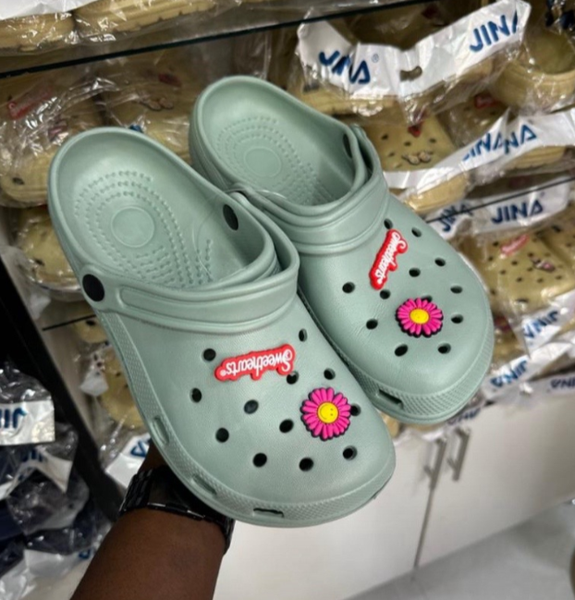 crocs for women,mint