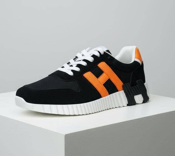 Sneakers noirs tendance