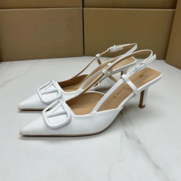 Ladies comfortable heel