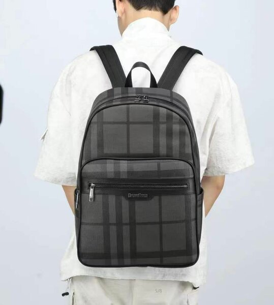 Sac à dos élégant en cuir