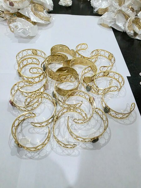 Lot de 20 Bracelets dorés chic