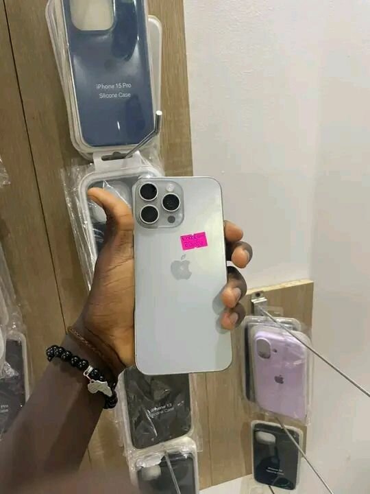 iPhone 15 Pro - Dernier Modèle