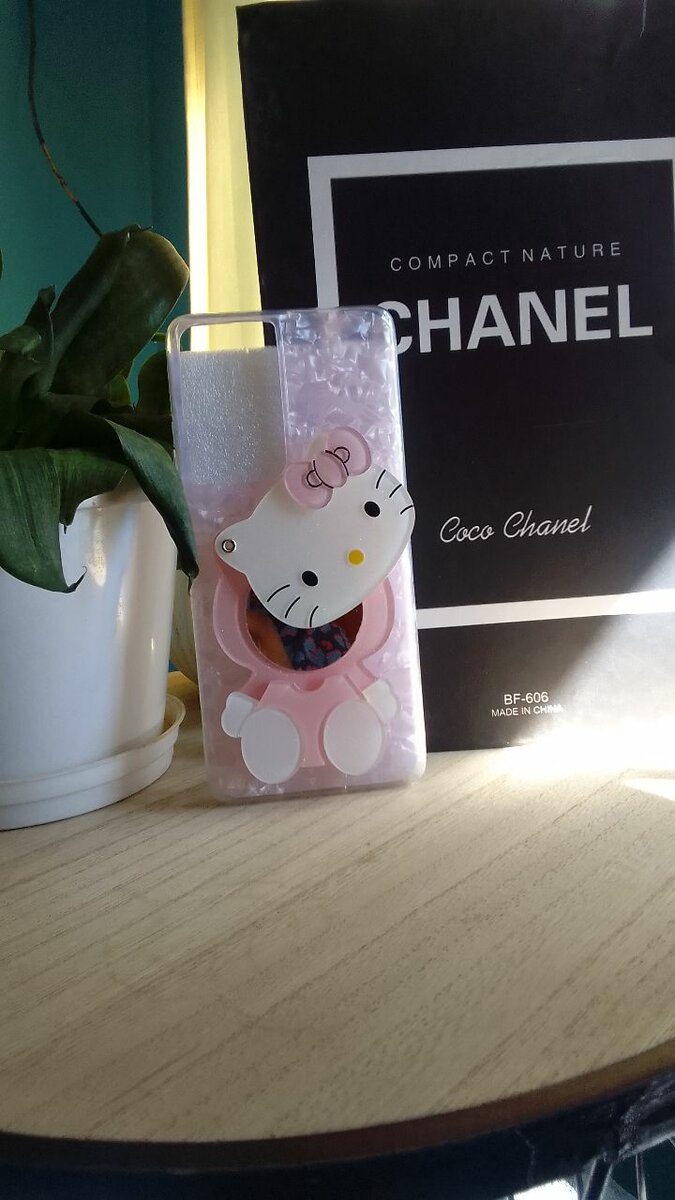 Hello kitty Samsung case