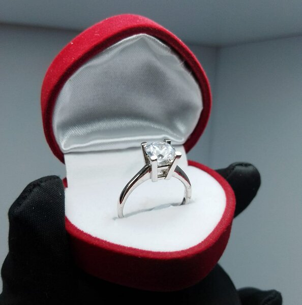 Bague Solitaire Éclatante