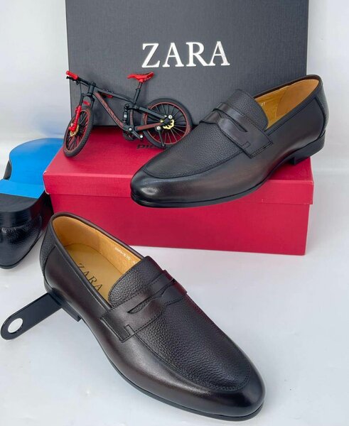 Solid Leather ZARA Executive Shoes