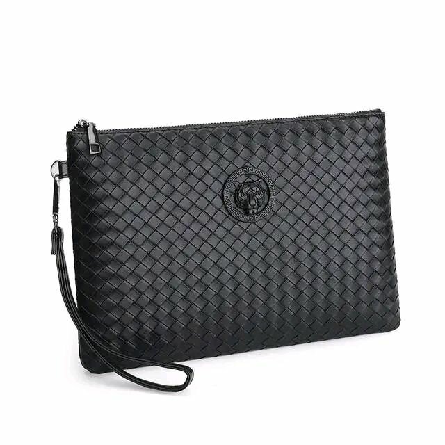 Pochette en cuir tressé