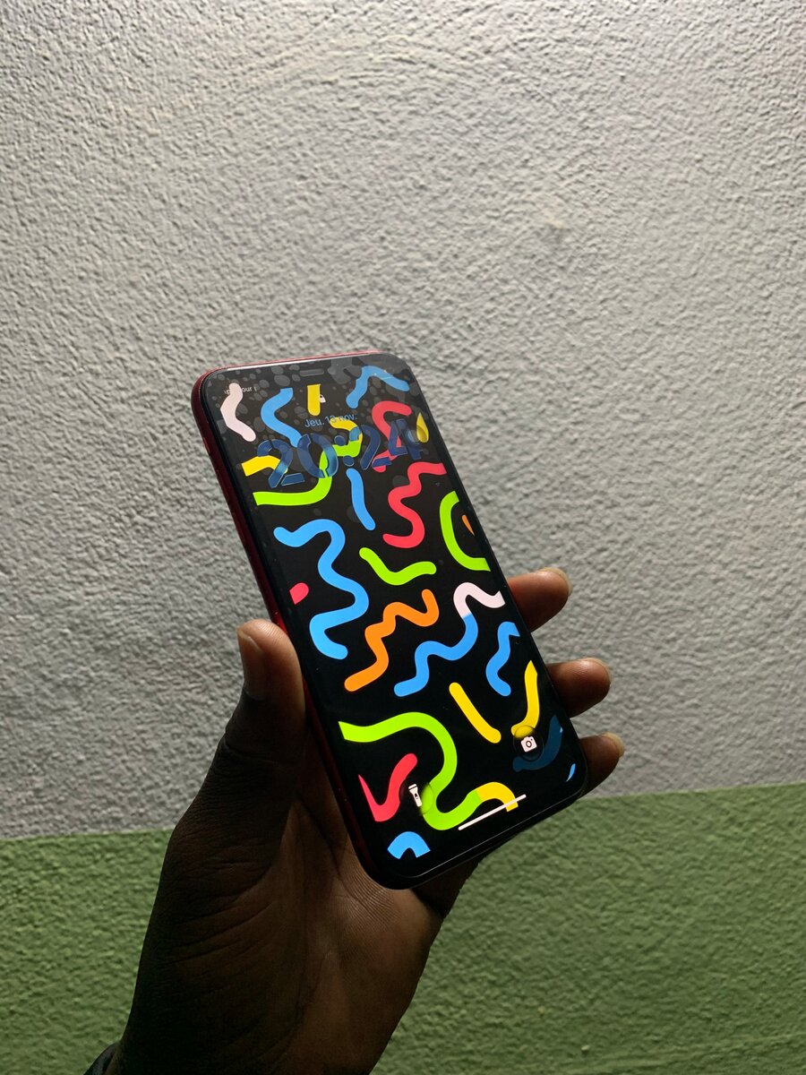 iPhone 11 simple 64gb(sans ID)