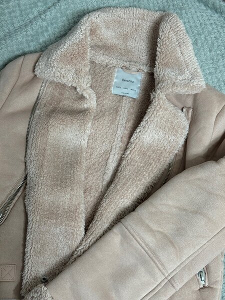 Дубленка Bershka