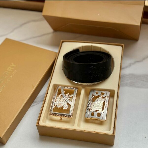 Double hook leather belts