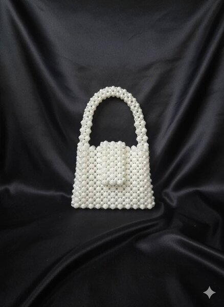 Sac à main perles élégant