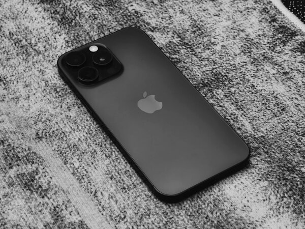iPhone 14 Pro Max Noir