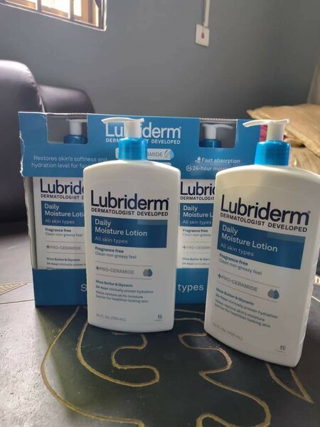 Lubriderm Daily Moisture Lotion