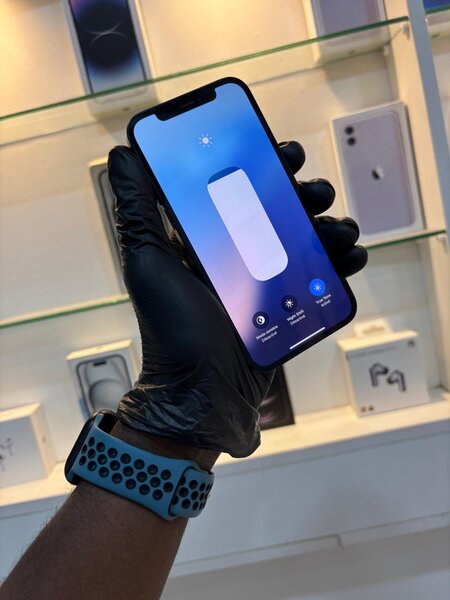 Apple iPhone simple 12 Noir