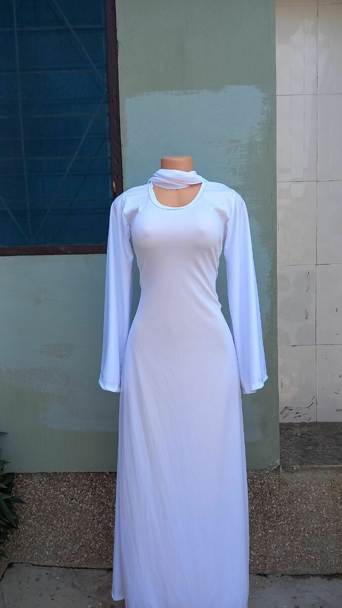 Maya dress satin