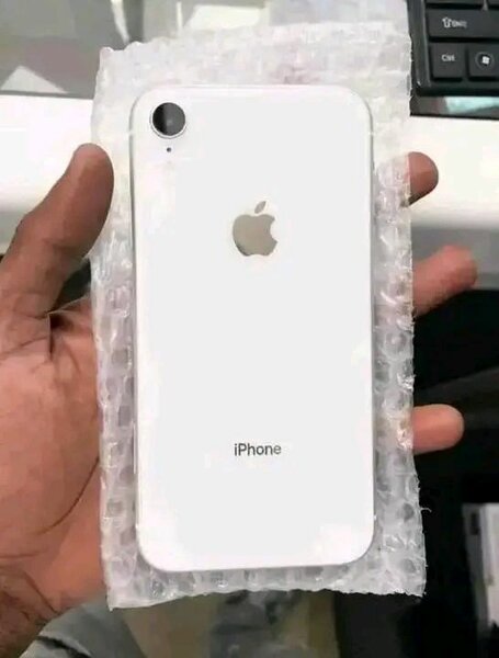 iPhone Blanc 64 Go Débloqué