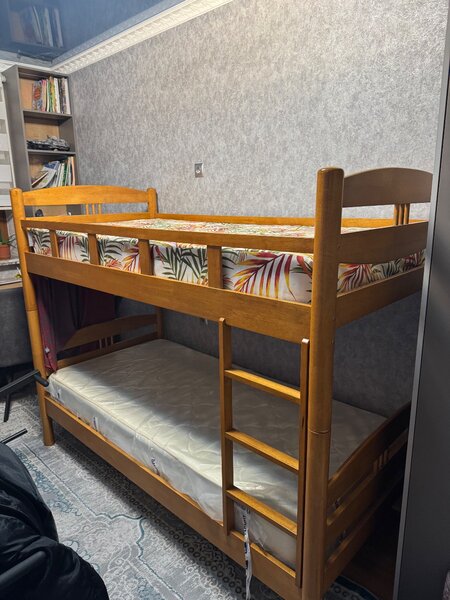 Двухярустная кровать