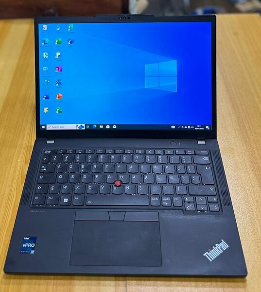 LENOVO THINKPAD X13 GEN 4 CORE I7 13TH GÉN  SSD 512GB*RAM