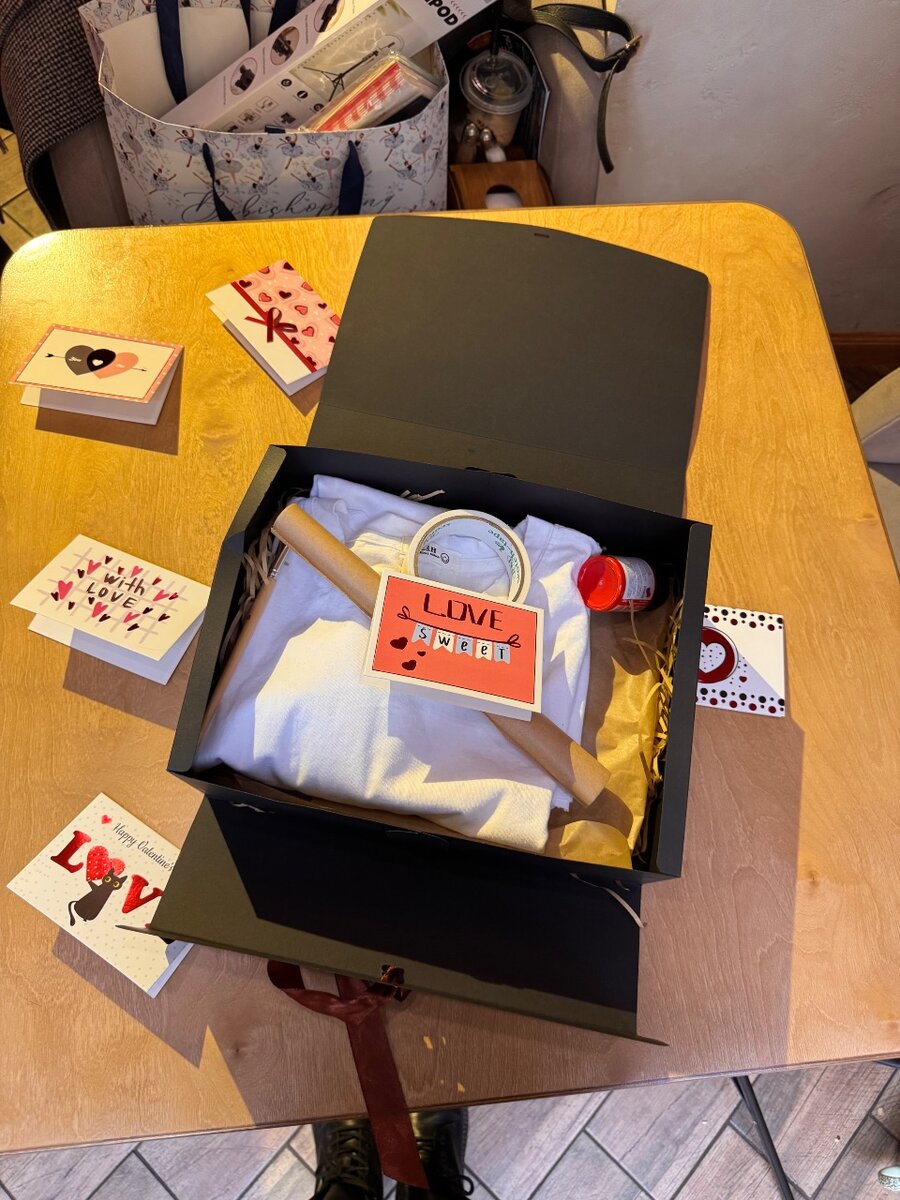 Набор для создания уникального рисунка + футболка