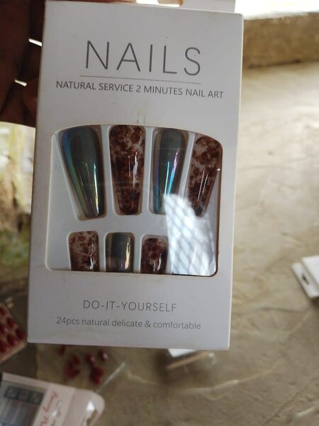 Faux ongles