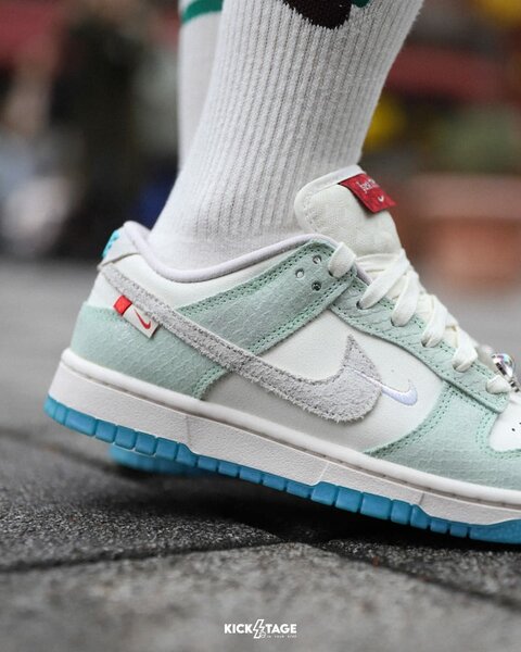 Baskets Nike Snake of the year