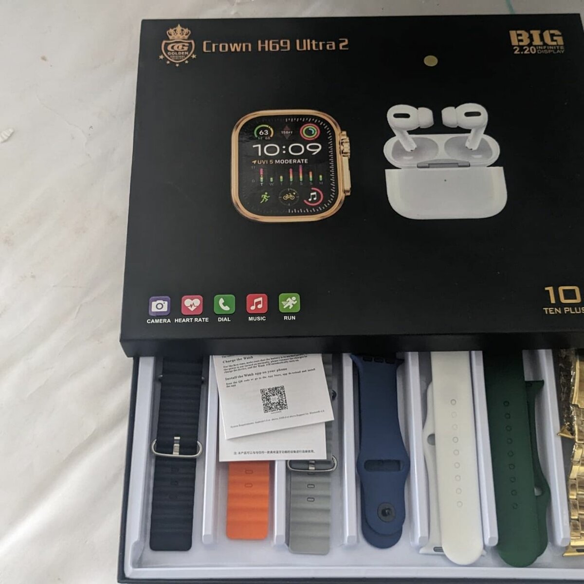 Crown H69 Ultra 2 smart watch & Earbuds