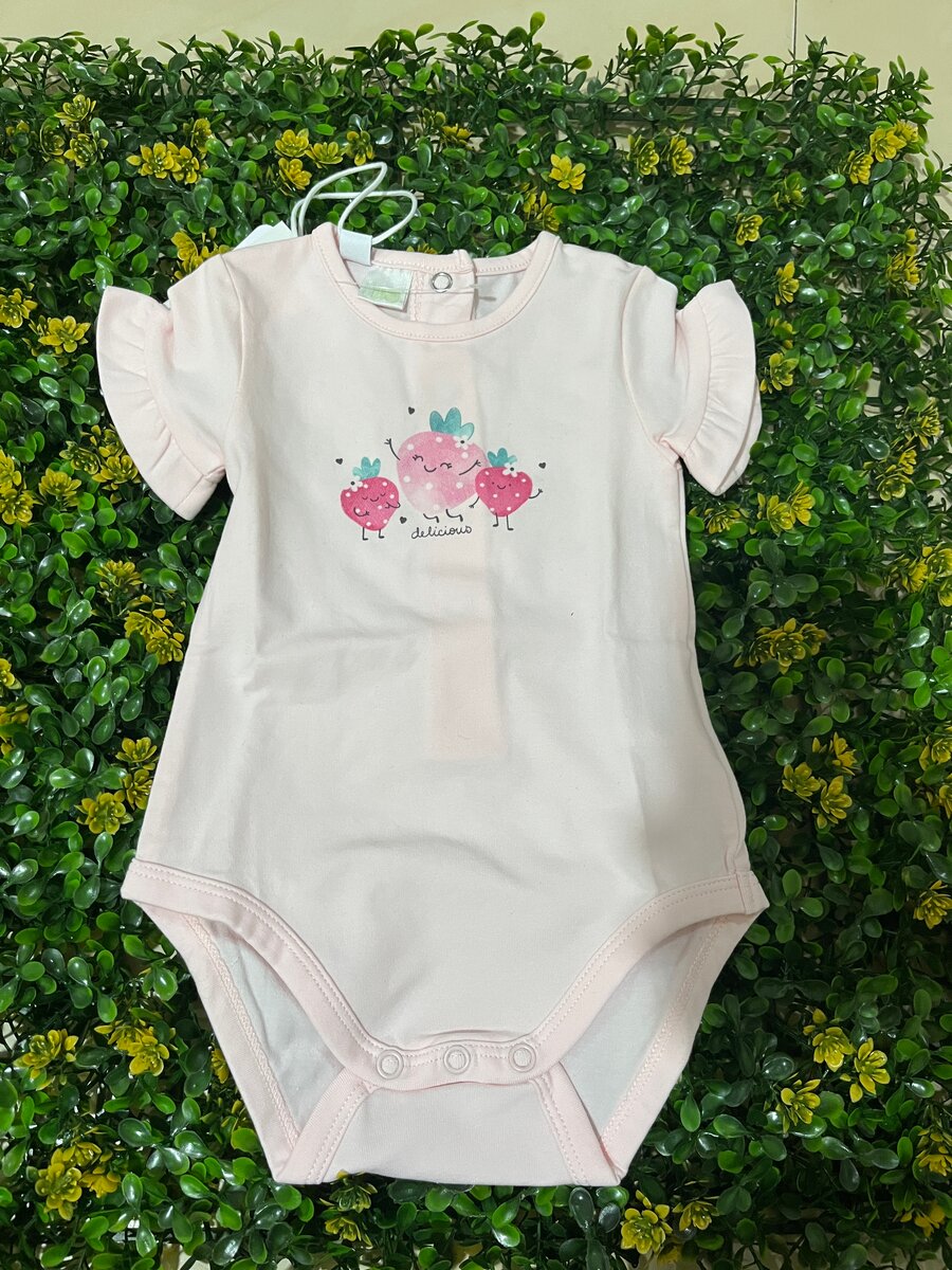 Body bébé rose 3 mois