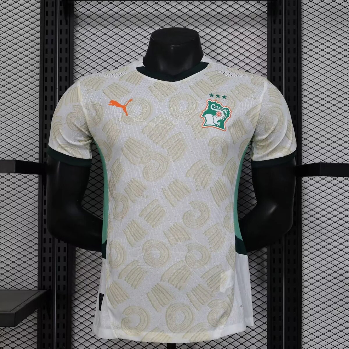 Côte d´ivoire extérieur 25/26