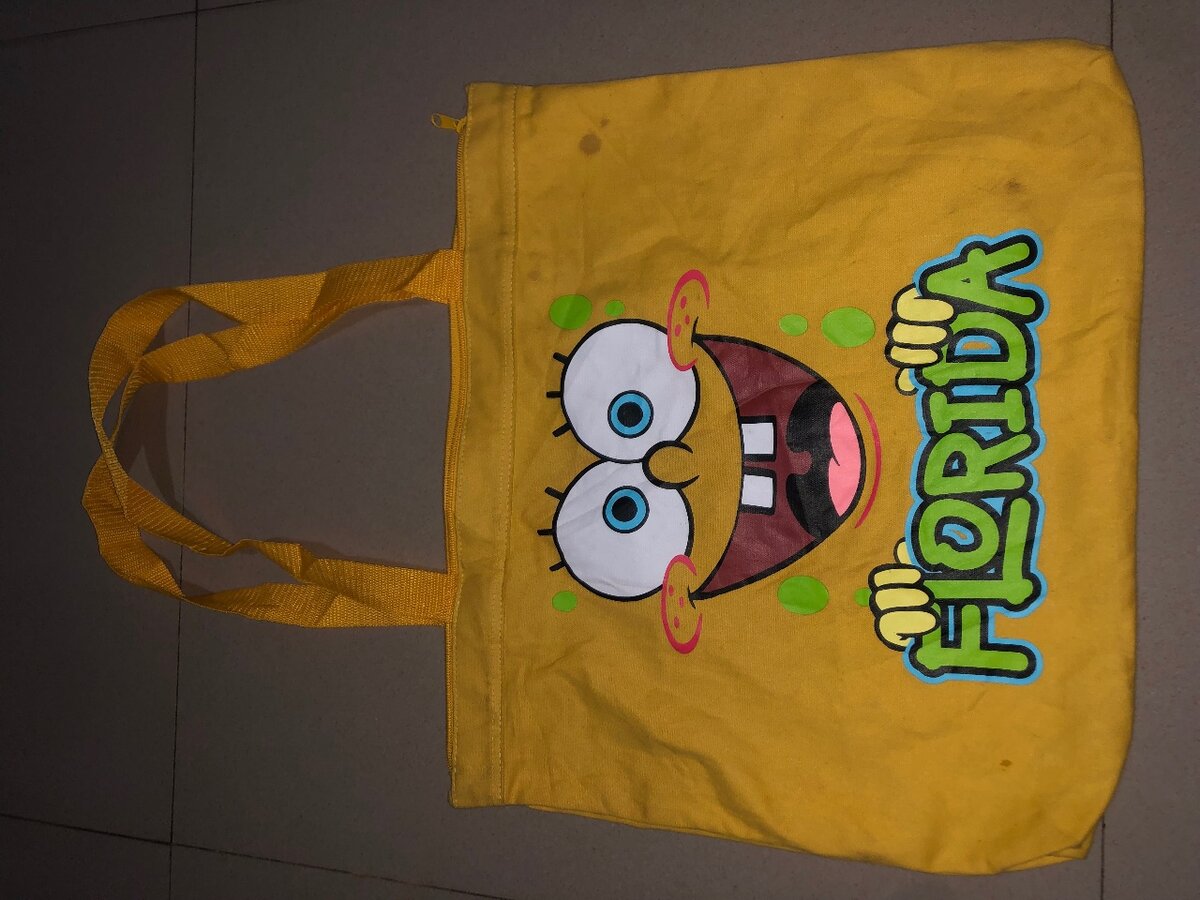 Tote bags