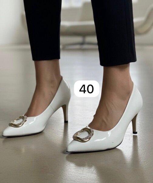 Escarpins élégants glamour