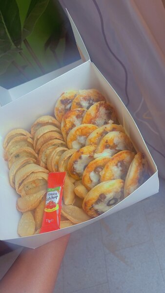 Assortiment de Mini-pizzas et Biscuits