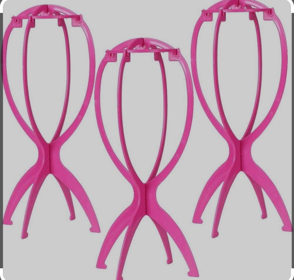 Porte perruque en plastique